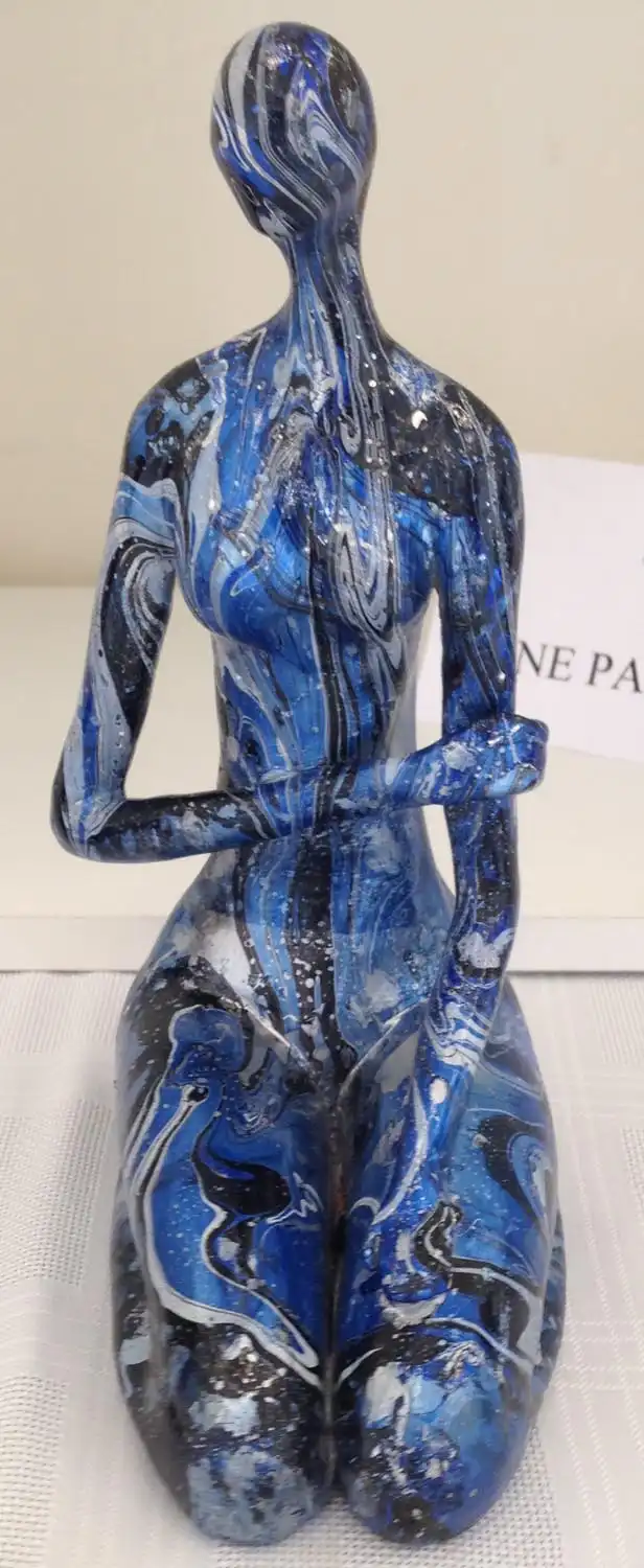 106- Monique Peythieu