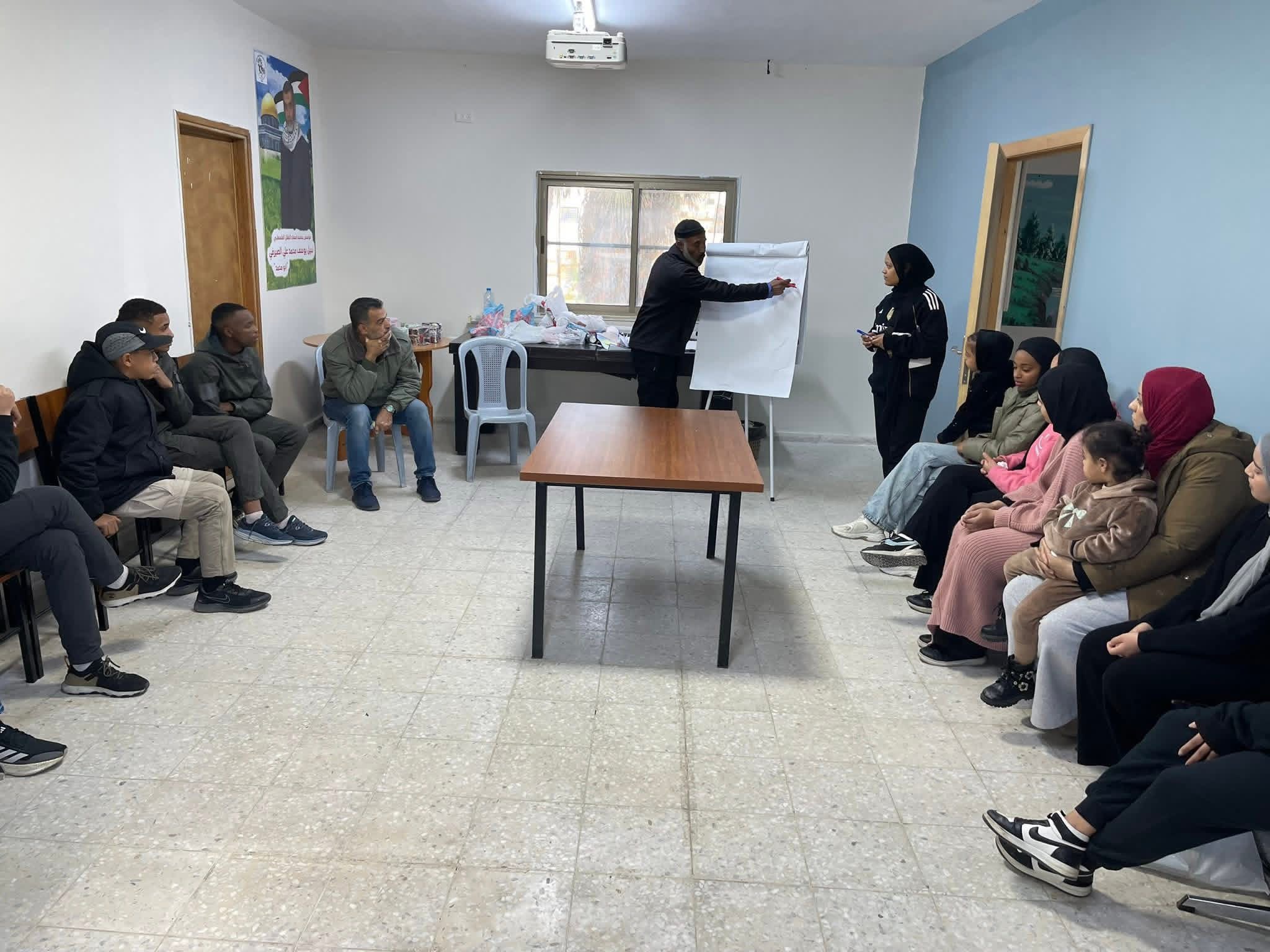 نشاط ترفيهي وتثقيفي لفئة اليافعين واليافعات