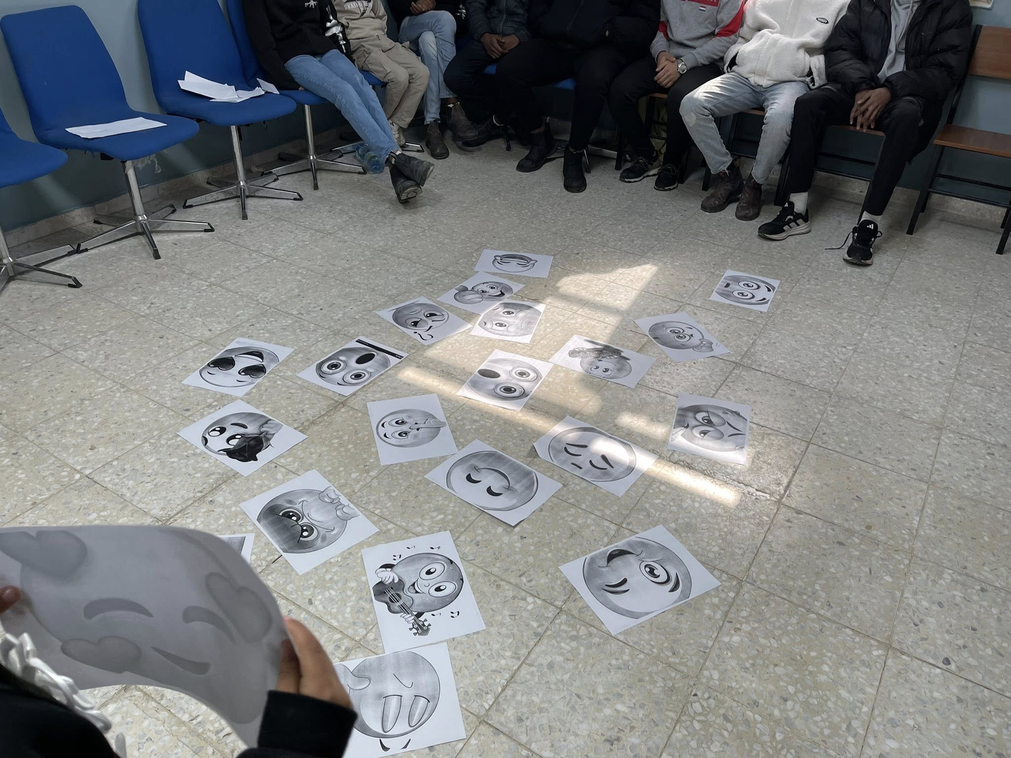 نشاط توعوي وتفريغي تضمن اللقاء طرق التخلص من الأفكار السلبية وكيفية حماية الذات