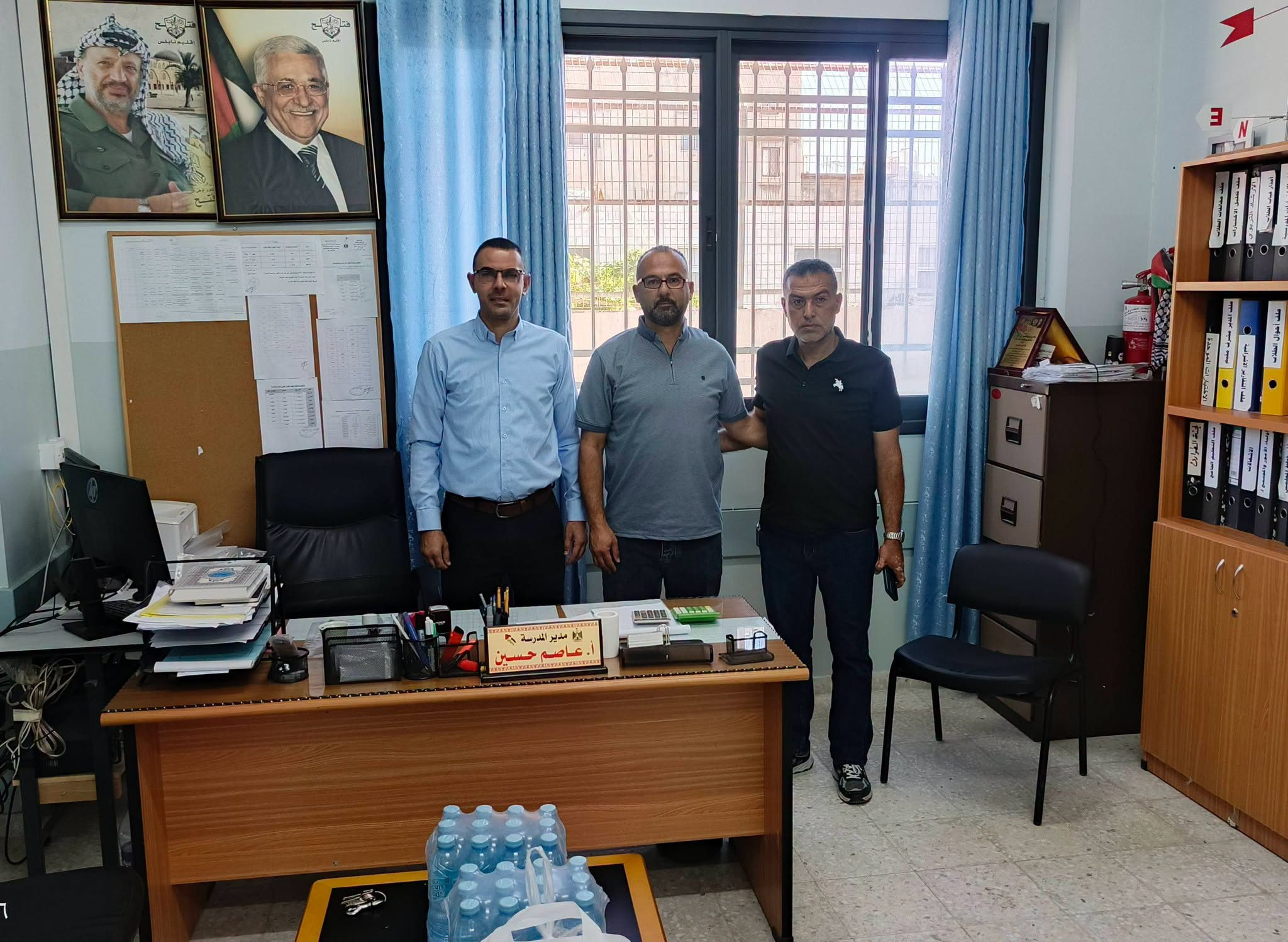 المجلس المدرسي الموحد التابع لجمعية إسعاد الطفل الفلسطيني يزور الهيئات التدريسية في منطقة مخيم عسكر القديم بمناسبة افتتاح العام الدراسي الجديد