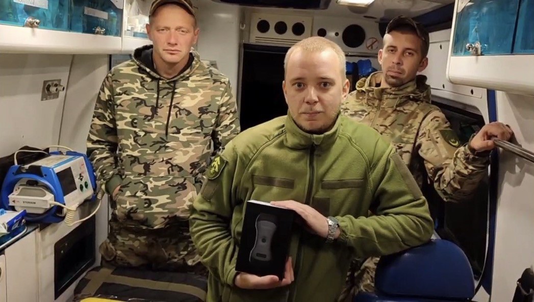 4 portable ultrasound machines for medics on the front line