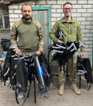50 Medical stretchers delivered to 4 brigades of the Armed Forces of Ukraine