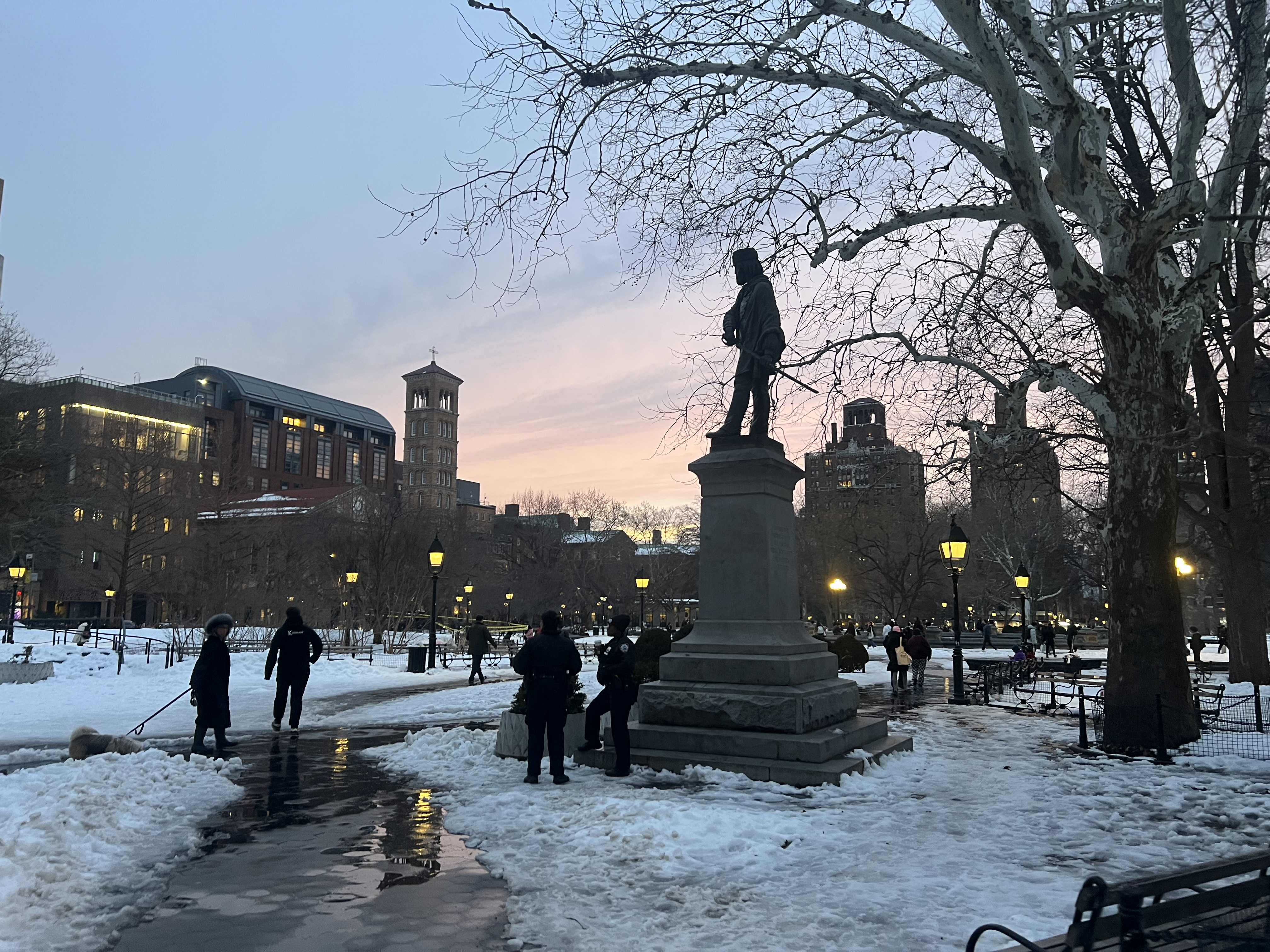 New York, NY