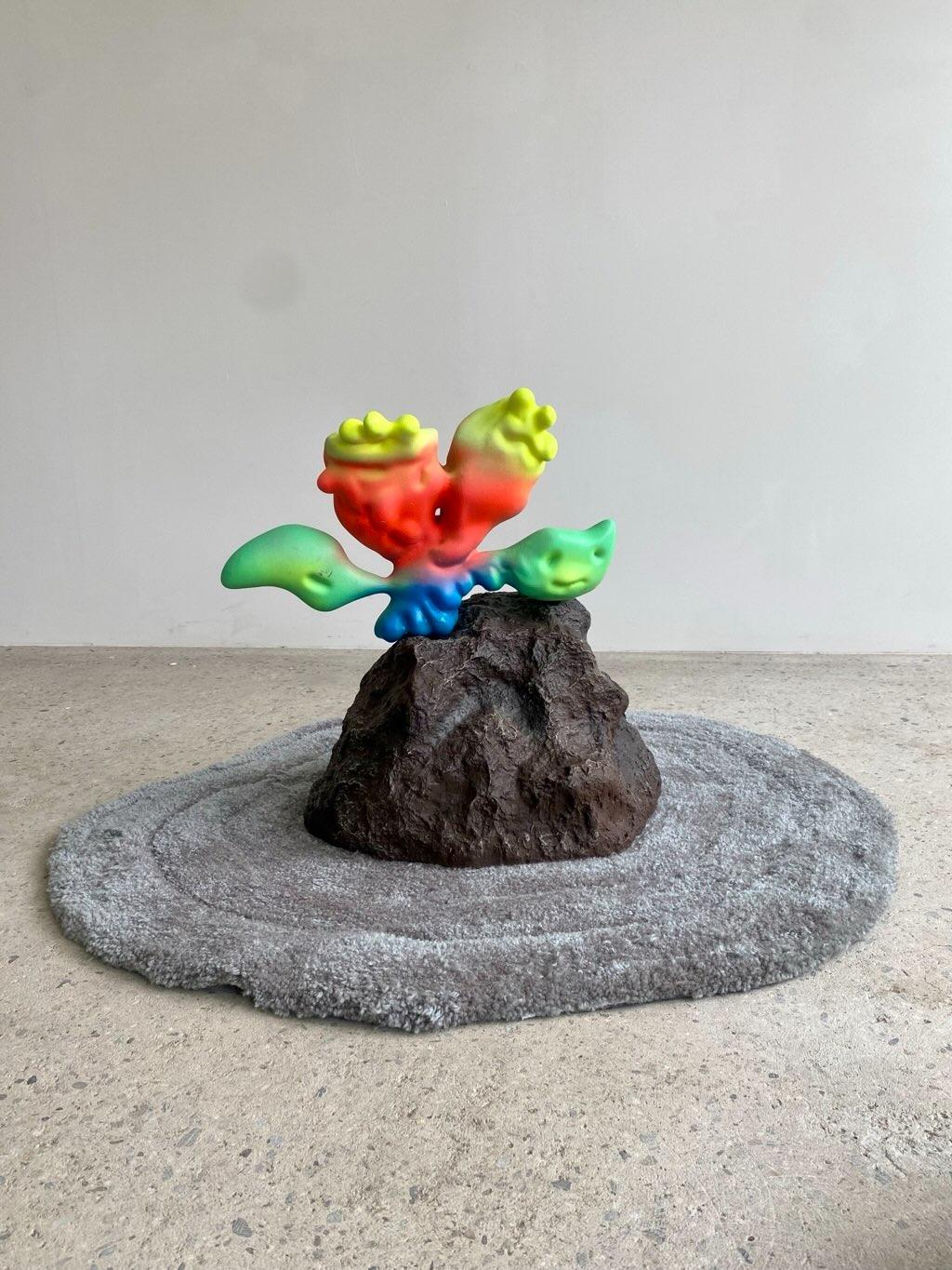 ‹Elements›, 2023, 3D 프린팅된 나일론, 혼합 매체, Ø45.7 × 86.4 cm