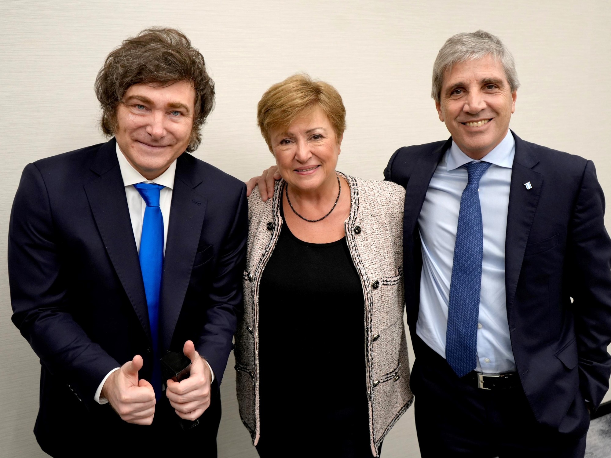 "Es importante asegurar que el crecimiento se amplíe y se distribuya de forma más equitativa entre sectores y trabajadores." (Clarín)