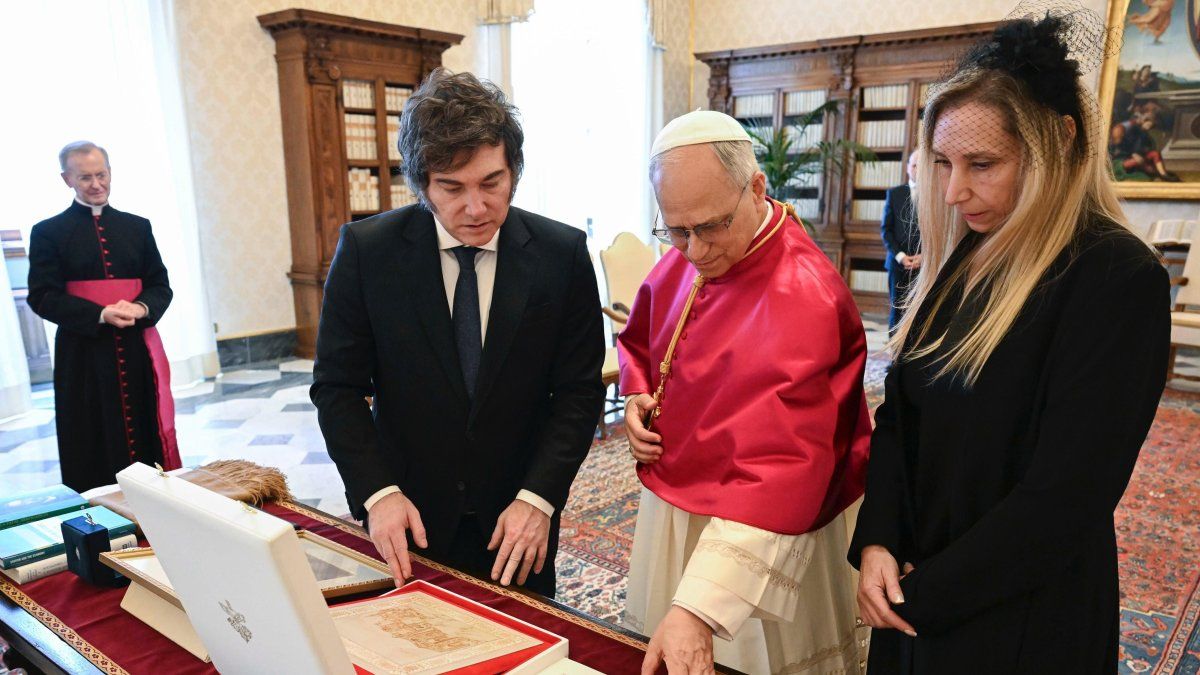 "Cada vez falta menos para que se concrete la visita del papa León XIV a la Argentina" (Ámbito)