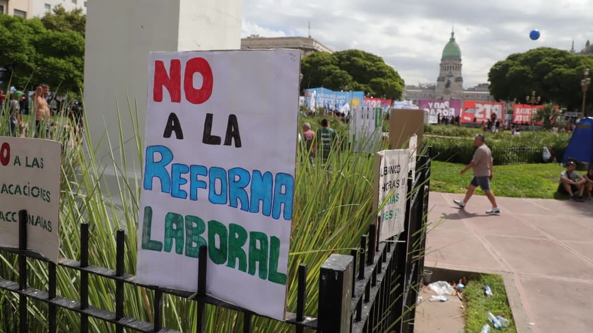 “no existe otro modo de resolver adecuadamente la cuestión bajo examen que acudir a la última ratio del orden jurídico…” (Ámbito / Foto: archivo)