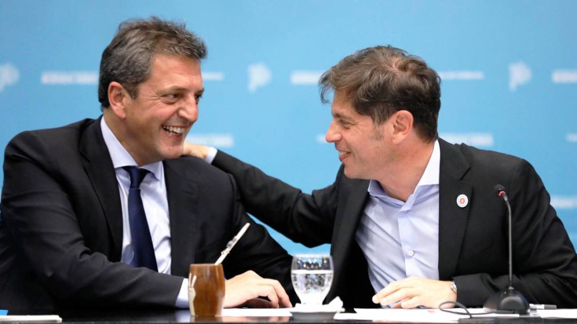 "Entre quienes nombran a un candidato opositor, Kicillof concentró el 51% de las menciones." (Diario Perfil)