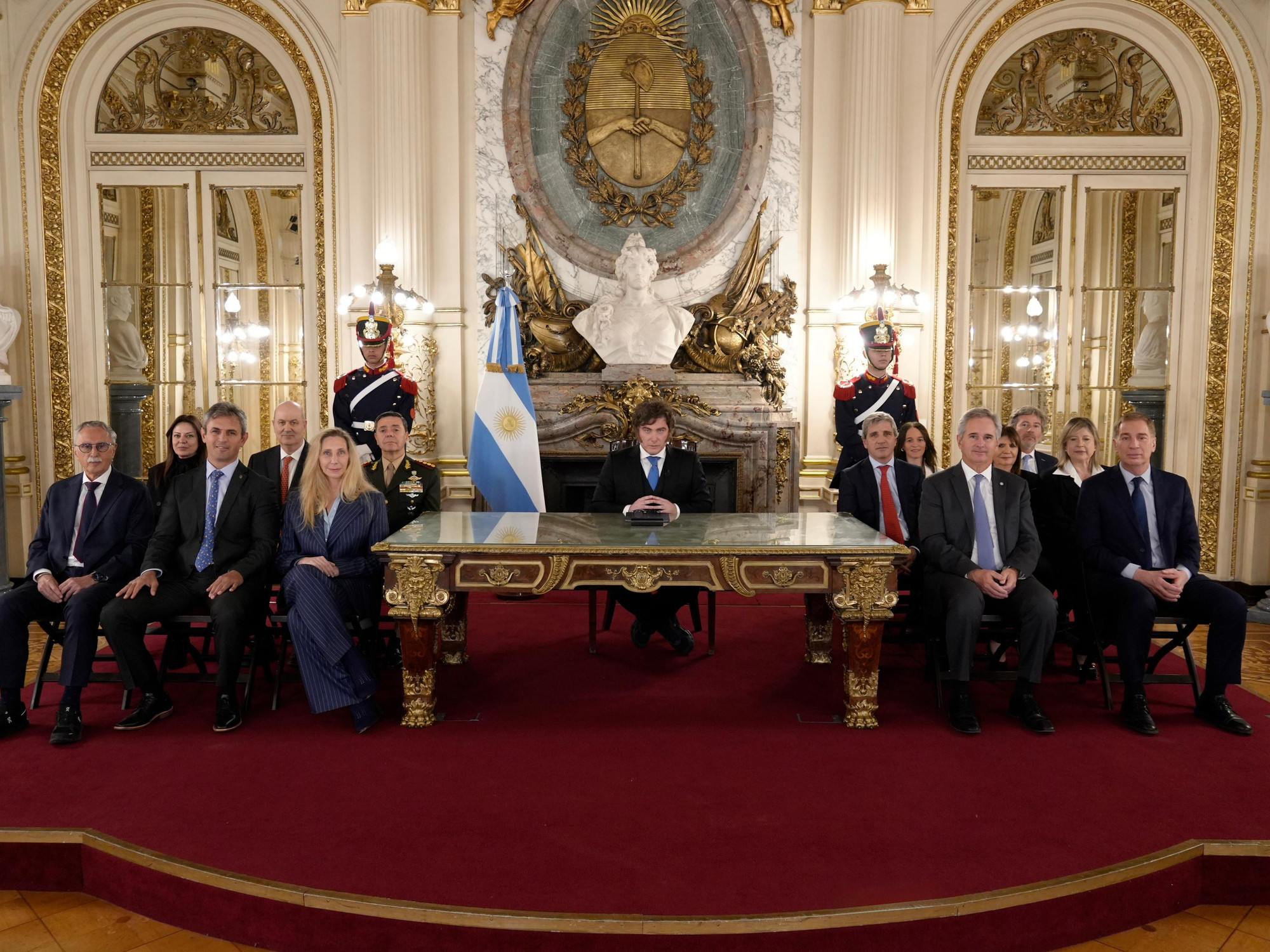 "La República Argentina no admite ni admitirá ataques contra su soberanía." (Clarín)