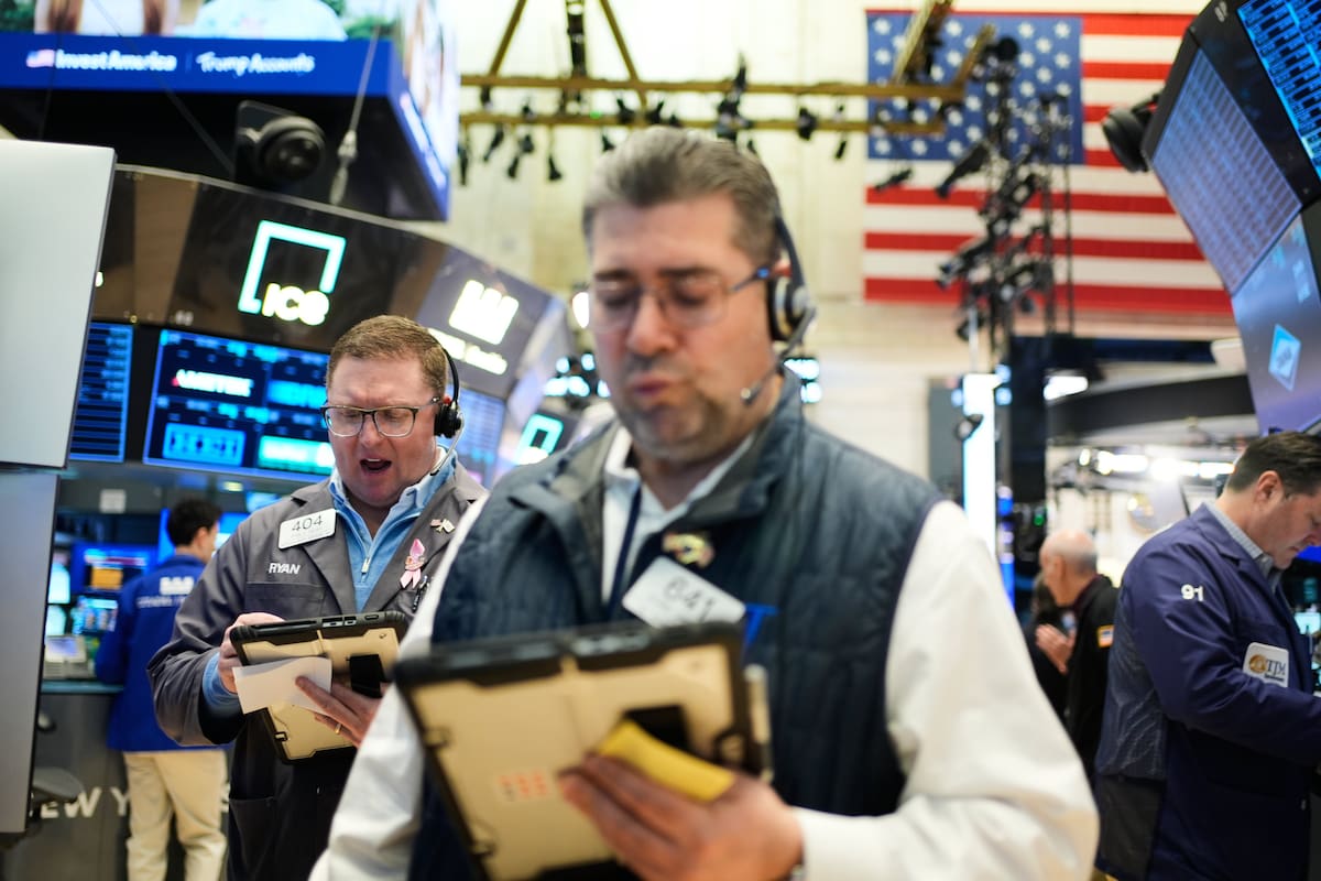 "El mercado le pone precio al riesgo político." (La Nación)