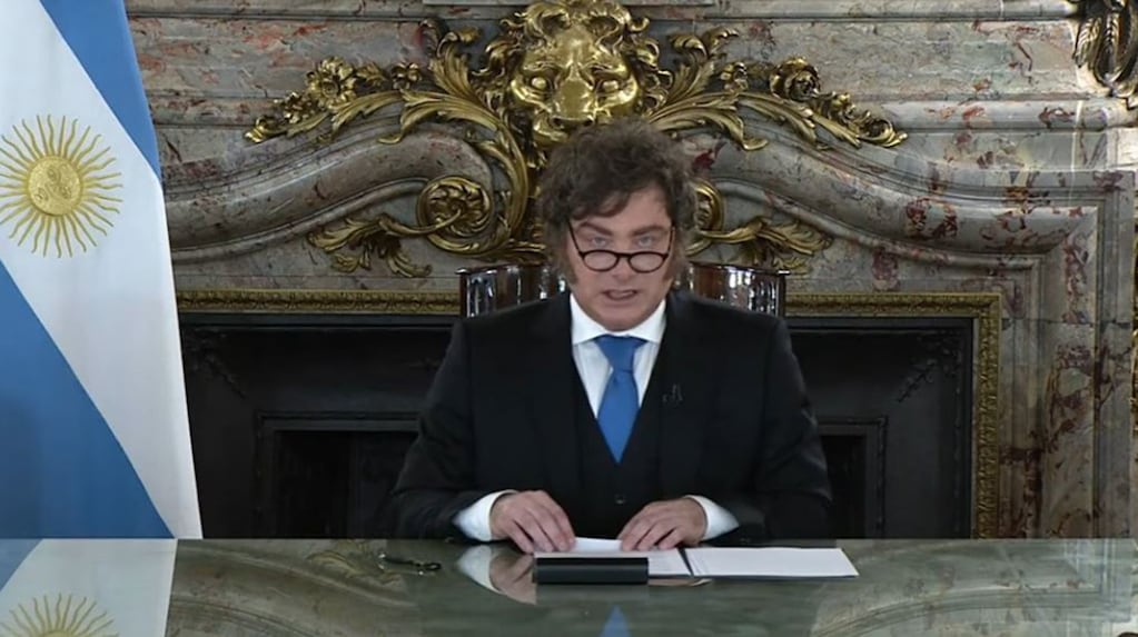 "El Gobierno oficializó este viernes la creación del Sistema de Articulación de la Política Exterior, que funcionará bajo la órbita de Cancillería." (TN)