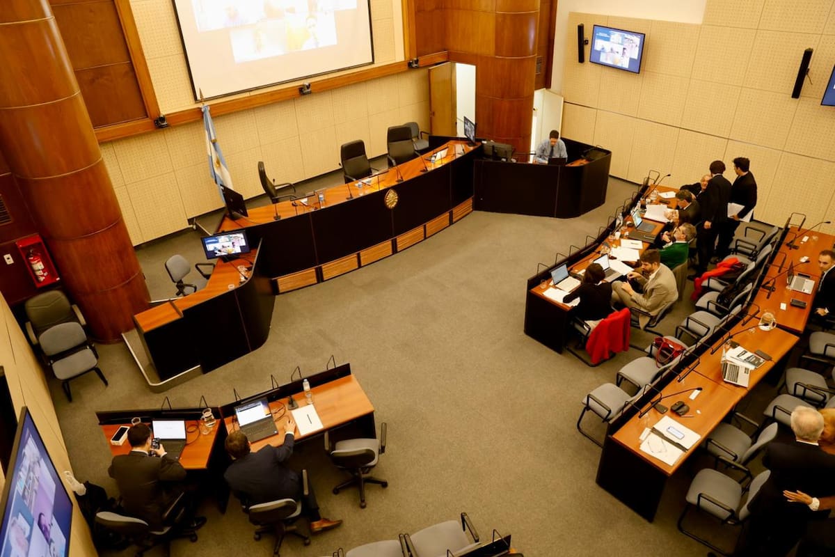 "La sala de audiencias del juicio por los Cuadernos de las coimas." (La Nación)