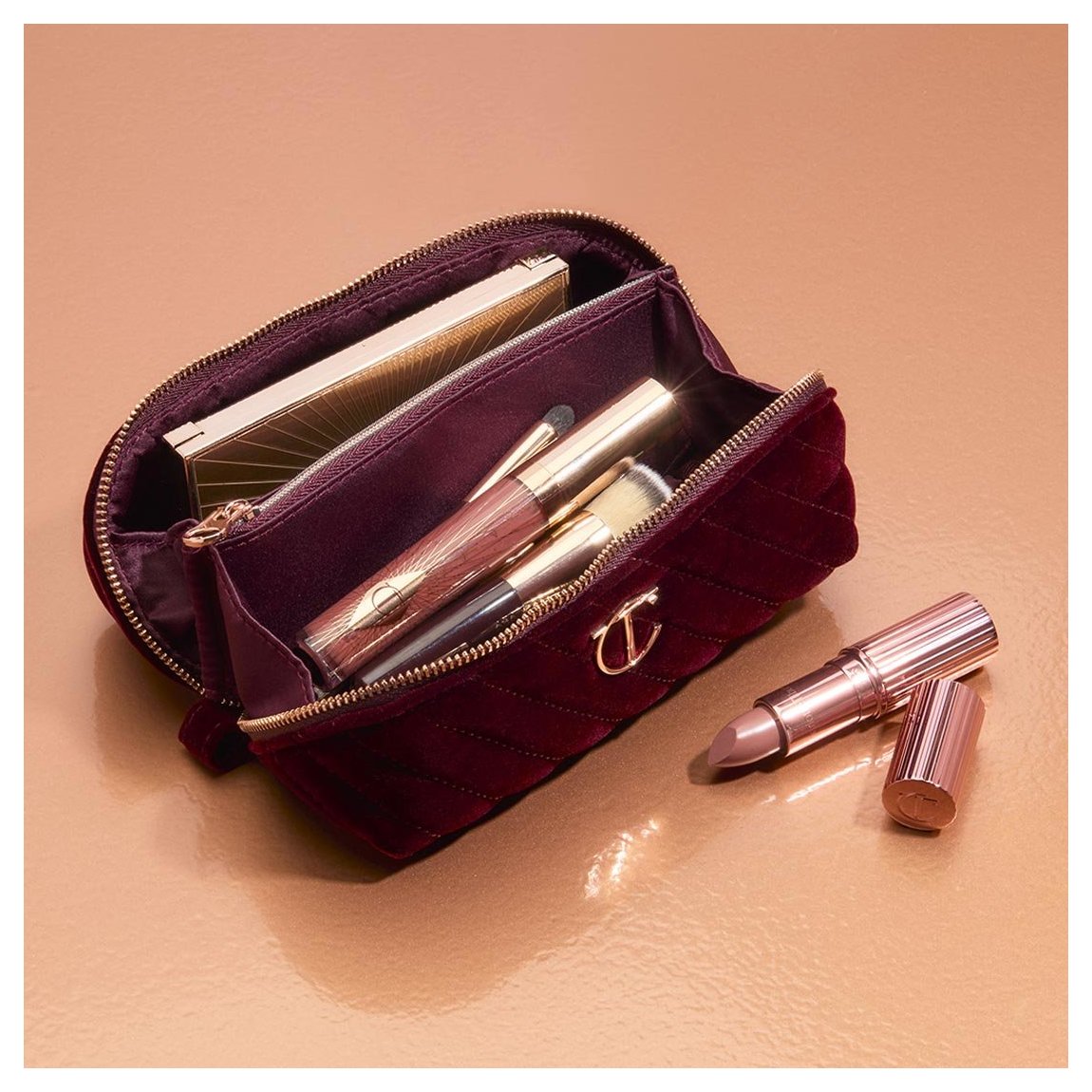 Sumka - Charlotte Tilbury makeup bag of dreams makeup organiser — Parfume · withloven_store