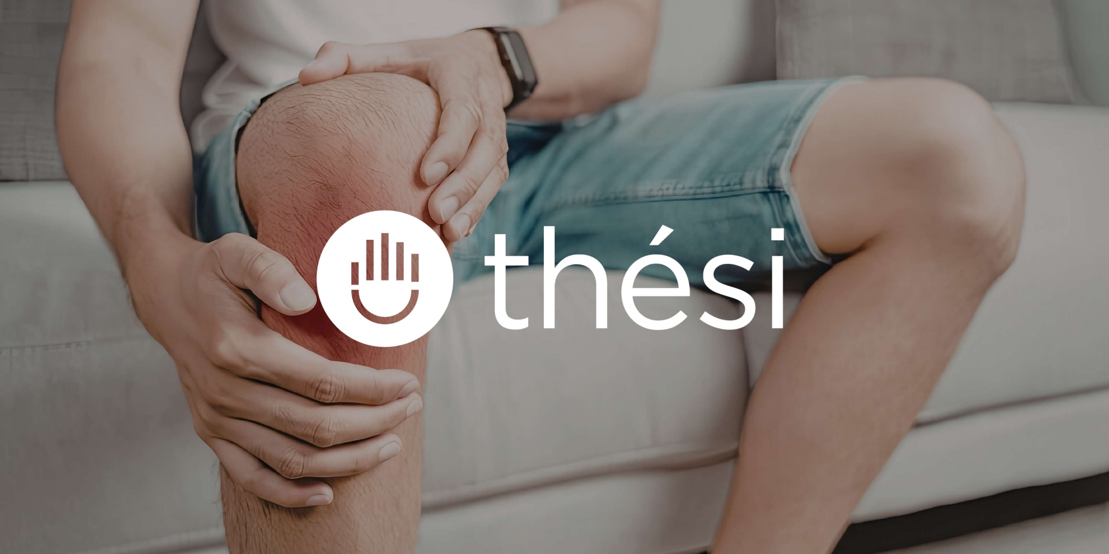 Por qué levantarte con las manos está arruinando tus rodillas | Fisioterapia en Morelia