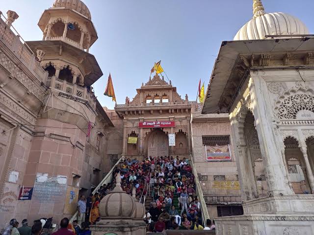 Mood of a Vrajvasi