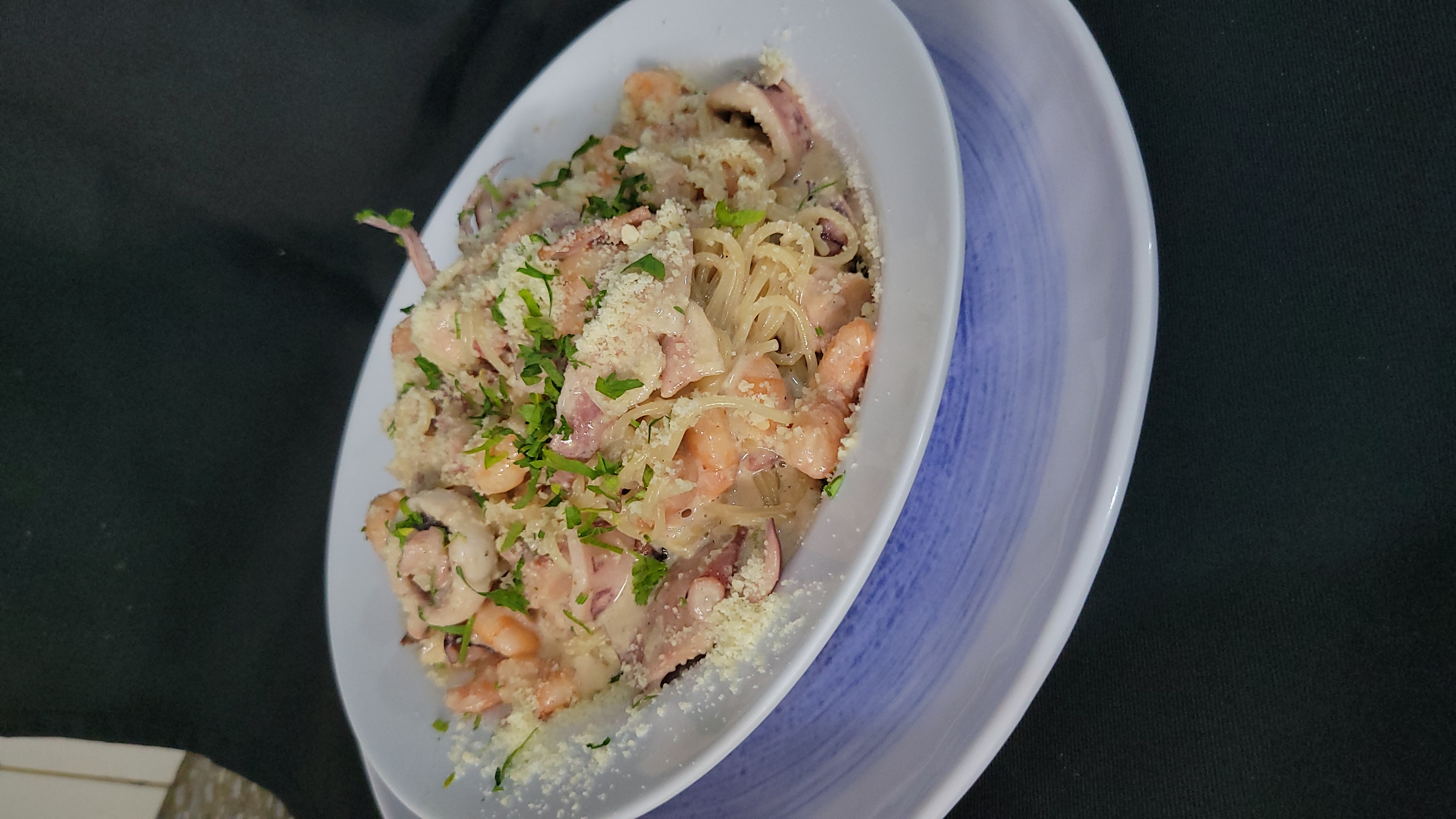 PASTA CARBONARA C/MARISCOS