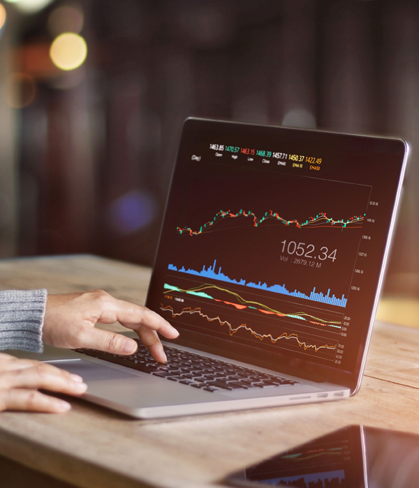 Commodity Trading Image https://prod-files-secure.s3.us-west-2.amazonaws.com/aca80ab9-1a90-4ec5-83d3-d44b3d86983d/610465b9-77a5-4705-ac9b-cc74ca141b27/commodity_trading.jpg?X-Amz-Algorithm=AWS4-HMAC-SHA256&X-Amz-Content-Sha256=UNSIGNED-PAYLOAD&X-Amz-Credential=ASIAZI2LB466YRIWCOWC%2F20260822%2Fus-west-2%2Fs3%2Faws4_request&X-Amz-Date=20260822T095800Z&X-Amz-Expires=3600&X-Amz-Security-Token=IQoJb3JpZ2luX2VjEPL%2F%2F%2F%2F%2F%2F%2F%2F%2F%2FwEaCXVzLXdlc3QtMiJIMEYCIQCfOgzr3PtkrCWEZtuM%2F7V%2BZqXFOHMLgmK1ouxohTbw1QIhAJLPbNFV1vT3VXLWMZn9Vk7XzwhtPR3J9pEfEpybM%2BvHKogECLv%2F%2F%2F%2F%2F%2F%2F%2F%2F%2FwEQABoMNjM3NDIzMTgzODA1Igyv5QEC7%2BBiRGaZyesq3AO%2FEUhf9TuLa%2FksjehKZxAUpTSCQhEwaoabbmOie1Wa0ymcIu2CxcU%2FGY%2B2OxQKB%2FaqyrWv7u4pF2M0n7%2BH4IEn%2Bq6BCWKF4ChLtCWwWxb0EbHvO%2FMgV72abkYWwRQmpvoCyQsh%2FXgDpEYTt6A9dE6W7wq9LxLQbfZIOIGruHZ0pJDmjwvxS20R0EucBbvXZSIA22JIrxCb0igEBjcU7CKKk2wOkxeWWin6Fo9Xhn%2FmeX9WlJy8y2zcdE1kKOOU5i%2BG%2F%2FYlAFSMZxt3VliAd3VRj9LnFRBjgyLG0inIE3QaHw1NkP322QBLE5kEHrNytz2yESHrFPb0rvi2SOyVvHtsOhy%2FzKN5dB4s09r1UQy%2BlfIucWSa4Jh1xKKJIF5fxTLHKhWS9QqXOHIp%2FrvzTIbPHk6Ox5Bi1VmTQOmJOrRyEaCePfXt4Tew3TgDWi5fxrSZ8grb%2BQw%2BZ7iGDHhu6X%2FQkX4QnWeV8LcOaX0zm0BQGI8J9rf%2B3Xg413ogh%2F2mFduv%2BcoH%2FeKCF%2FMfSojbwqb8DPVaEM7tjgbeKAiWM3Qt4b6U1Ehy%2BOOzjpVgoN0wR6z89vP3yDLW9wlC9QE%2BzsVWwJQyzn0STkG6WoCTi8mJUTP4%2B%2BuRQ1LhhKUPuzDp4aXUBjqkAWZWTNgWDal4KGJyoJYY1hp9AbfCeG1F%2BFcOAFSuJD8sDlb19cbYvwQJYwW4hWOBQpColkcn4wF0uRb1qh1cRNl46GdE5xPwqtyCg5hvl5O3d3bzpAVkfTQr9zPf5o%2Fz4q7uIttvSPnub8MxVTJFGD4%2FO5VllW3ODb6PB9dl4fFfW%2FEJJ8kyVG2GHbTQ%2BO7XvuGN9aicdl9hGGiy0HBMpyJ%2FqTQT&X-Amz-Signature=77a6d023fa0b6581e16733bec4f00e02f3c5d0482335edc0727c330797ad3abb&X-Amz-SignedHeaders=host&x-amz-checksum-mode=ENABLED&x-id=GetObject