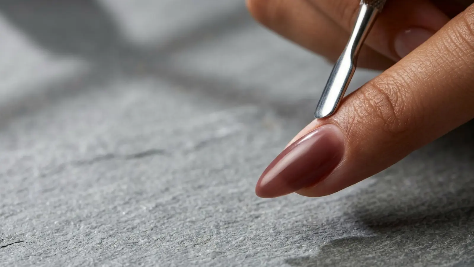 Quelle forme d'ongle choisir ? Guide morphologie et style